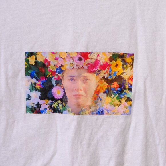 DIY Midsommar cropped tee - Picture 2 of 2